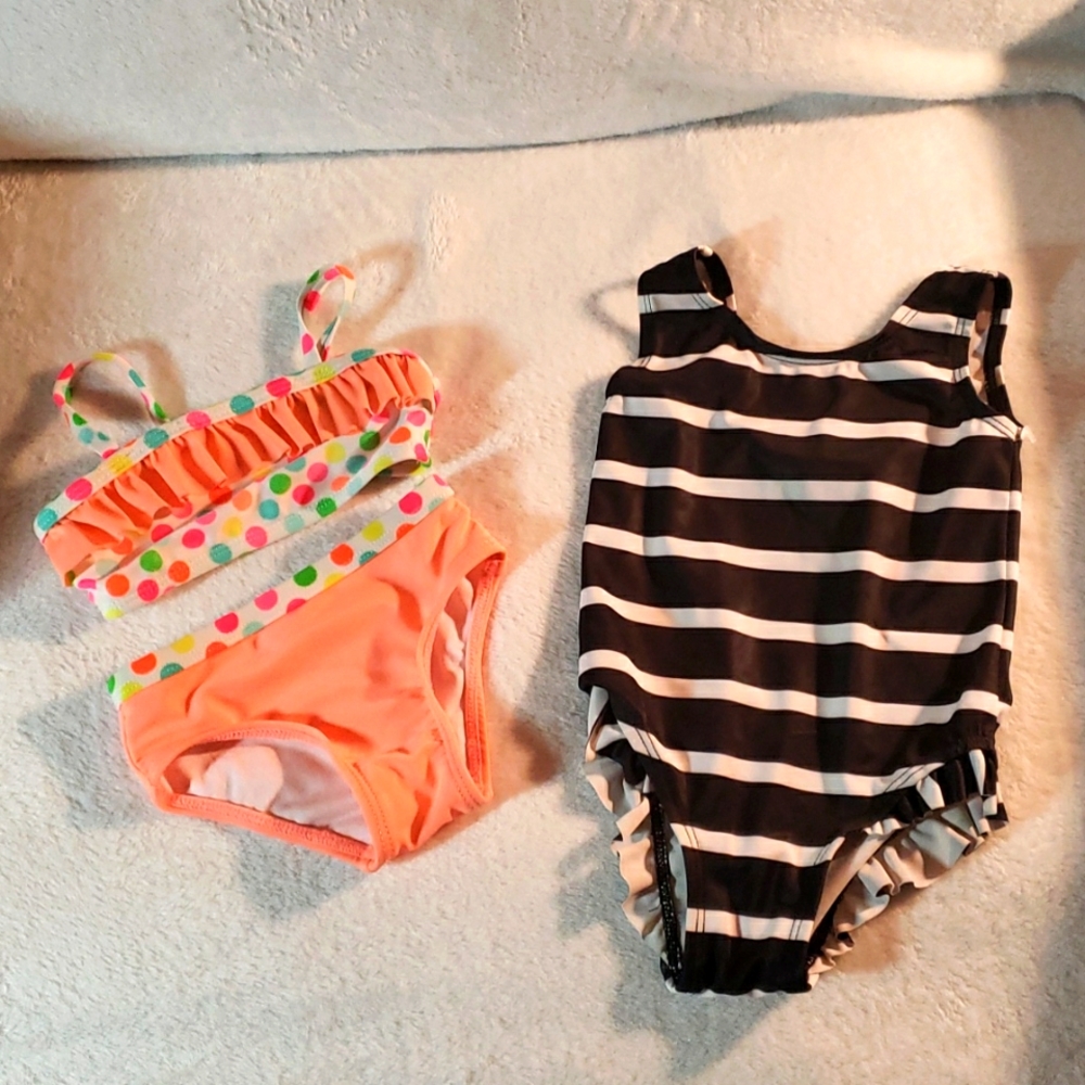 Baby girl swim